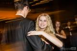 6 (1 of 1)-10: Foto: V kolínských tanečních se v pátek učili tango
